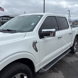 FORD F-150 LARIAT - 2