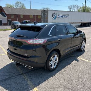 FORD EDGE SEL - 8