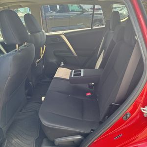 2013 Toyota RAV4 XLE — миниатюра 34