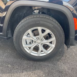 صورة 20 لـ 2023 JEEP GRAND CHEROKEE LIMITED