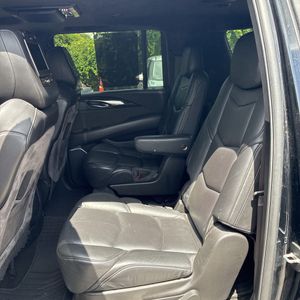 صورة مصغرة 31 لـ 2017 Cadillac ESCALADE ESV PLATINUM