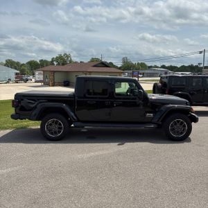 JEEP GLADIATOR OVERLAND - 10