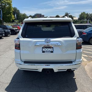 2022 Toyota 4RUNNER LIMITED photo 6