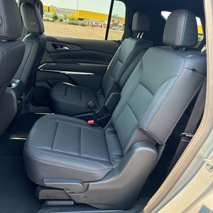 صورة مصغرة 34 لـ 2025 Chevrolet TRAVERSE Z71
