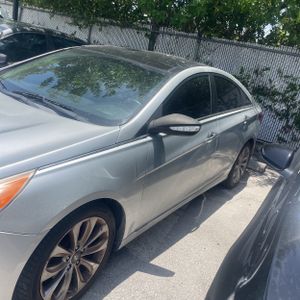 2012 Hyundai SONATA LIMITED 2.0T 照片 3