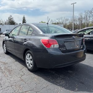 SUBARU IMPREZA 2.0I - 5