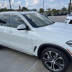 صورة 13 لـ 2021 BMW X5 XDRIVE45E
