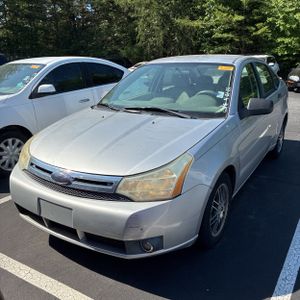 FORD FOCUS SE - 1