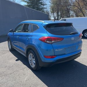 HYUNDAI TUCSON SE - 5