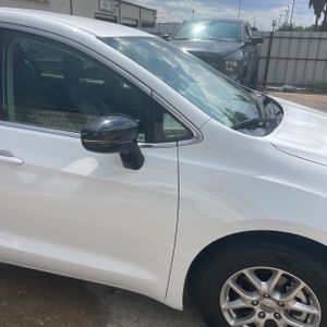2024 Chrysler PACIFICA TOURING L 照片 12