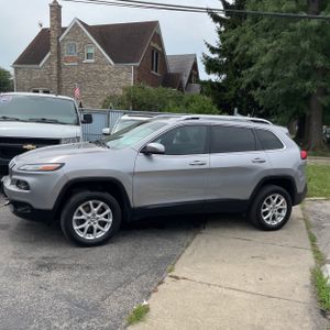 2017 JEEP CHEROKEE LATITUDE — фото 3