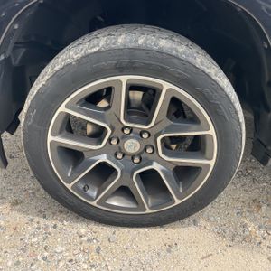صورة مصغرة 16 لـ 2019 RAM 1500 LARAMIE