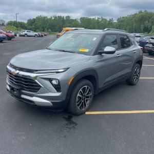 2024 Chevrolet TRAILBLAZER LT photo 1