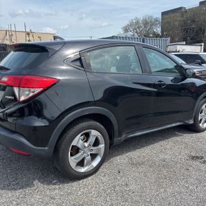 HONDA HR-V LX - 9