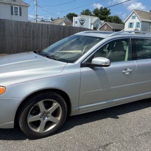 2010 Volvo V70 3.2 照片 2