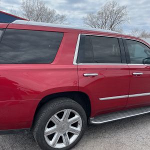 CADILLAC ESCALADE LUXURY - 9