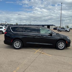 CHRYSLER PACIFICA TOURING L - 10