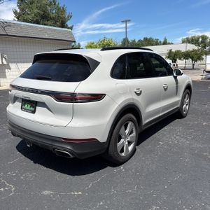 صورة 8 لـ 2020 Porsche CAYENNE BASE