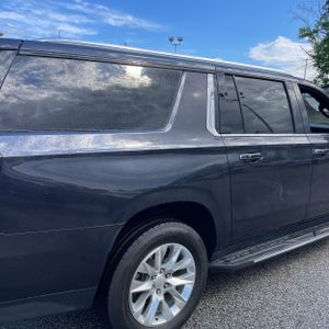 CHEVROLET SUBURBAN PREMIER - 9