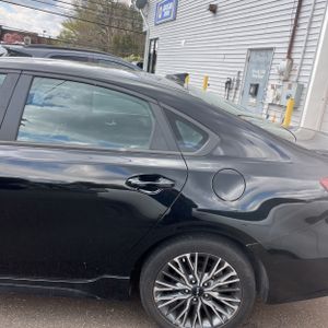 KIA FORTE GT-LINE - 6