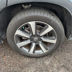 2025 Honda PILOT TOURING thumbnail 18