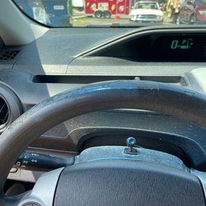 2012 Toyota PRIUS C TWO — миниатюра 58