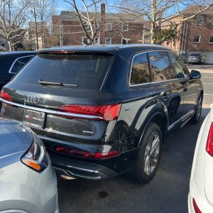 AUDI Q7 PREMIUM PLUS - 7