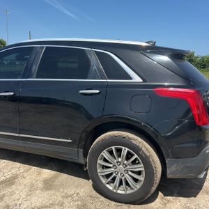 2017 Cadillac XT5 LUXURY — фото 6