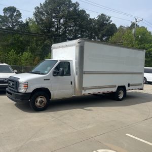 Ford E-Series Cutaway - 3