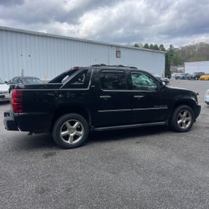 CHEVROLET AVALANCHE LTZ - 10