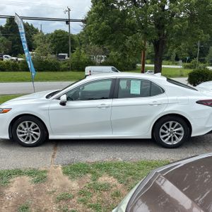 2023 Toyota CAMRY LE 照片 3