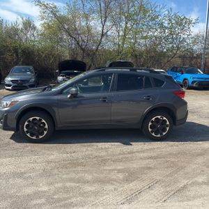 SUBARU CROSSTREK PREMIUM - 3