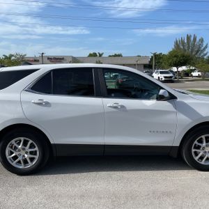 صورة 10 لـ 2022 Chevrolet EQUINOX LT