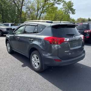 TOYOTA RAV4 - 5