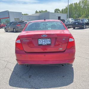 FORD FUSION SE - 7