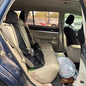 2010 Subaru OUTBACK 2.5I thumbnail 34