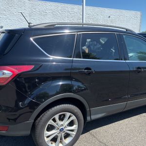 FORD ESCAPE SE - 9