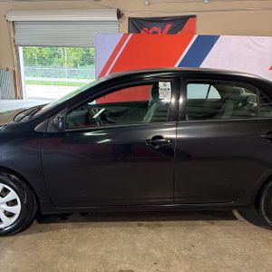 2013 Toyota COROLLA L photo 4