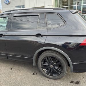 VOLKSWAGEN TIGUAN SE R-LINE BLACK - 6