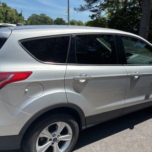 FORD ESCAPE SE - 9