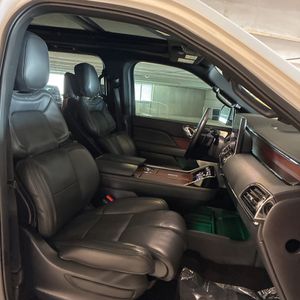 صورة مصغرة 32 لـ 2023 Lincoln NAVIGATOR L RESERVE