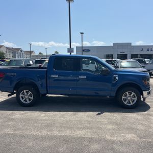 صورة 10 لـ 2025 FORD F-150 XLT