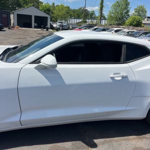 CHEVROLET CAMARO LS - 4