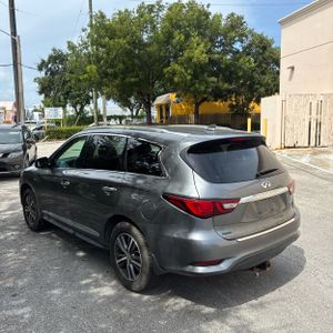 2019 Infiniti QX60 LUXE — фото 5