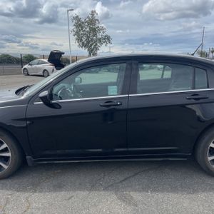 CHRYSLER 200 TOURING - 4