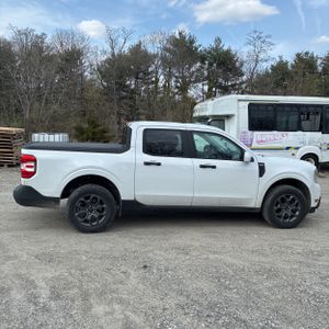 FORD MAVERICK XLT - 10