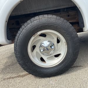 صورة 19 لـ 2001 FORD F-150 XLT