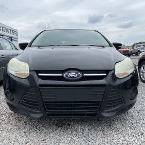 FORD FOCUS SE - 10