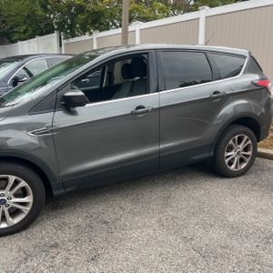 2017 FORD ESCAPE SE 照片 2