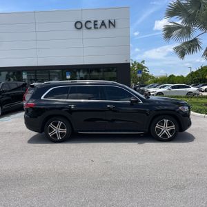 2021 Mercedes-BENZ GLS photo 10